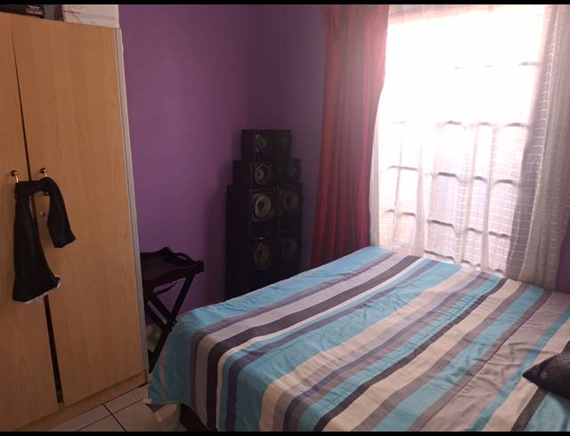 3 BEDROOM FREEHOLD FOR SALE IN SKY CITY